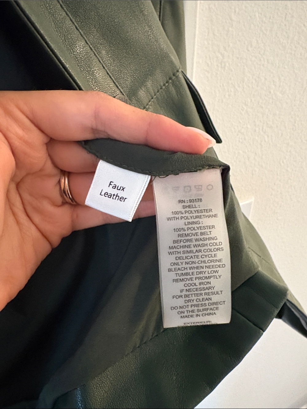 Ellie Tahari Women's Dark Green Leather Belted Jacket - Picture 4 of 4